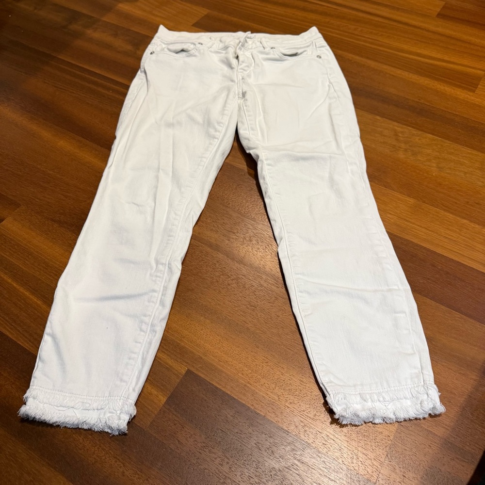 LOFT Ann Taylor White Raw Layered Hem Jeans Size 0/25 Frayed Crop Denim Women’s